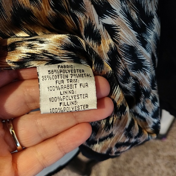 Cache Fur Jacket - Picture 2 of 4